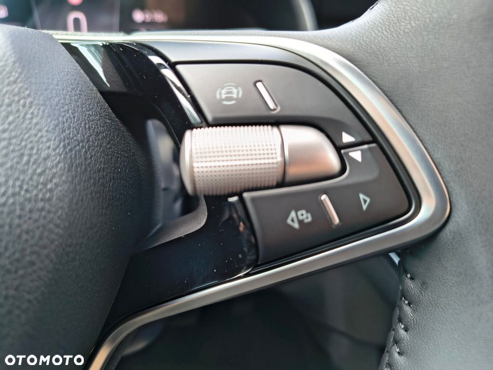 Skoda Kamiq 1.5 TSI Drive DSG - 23