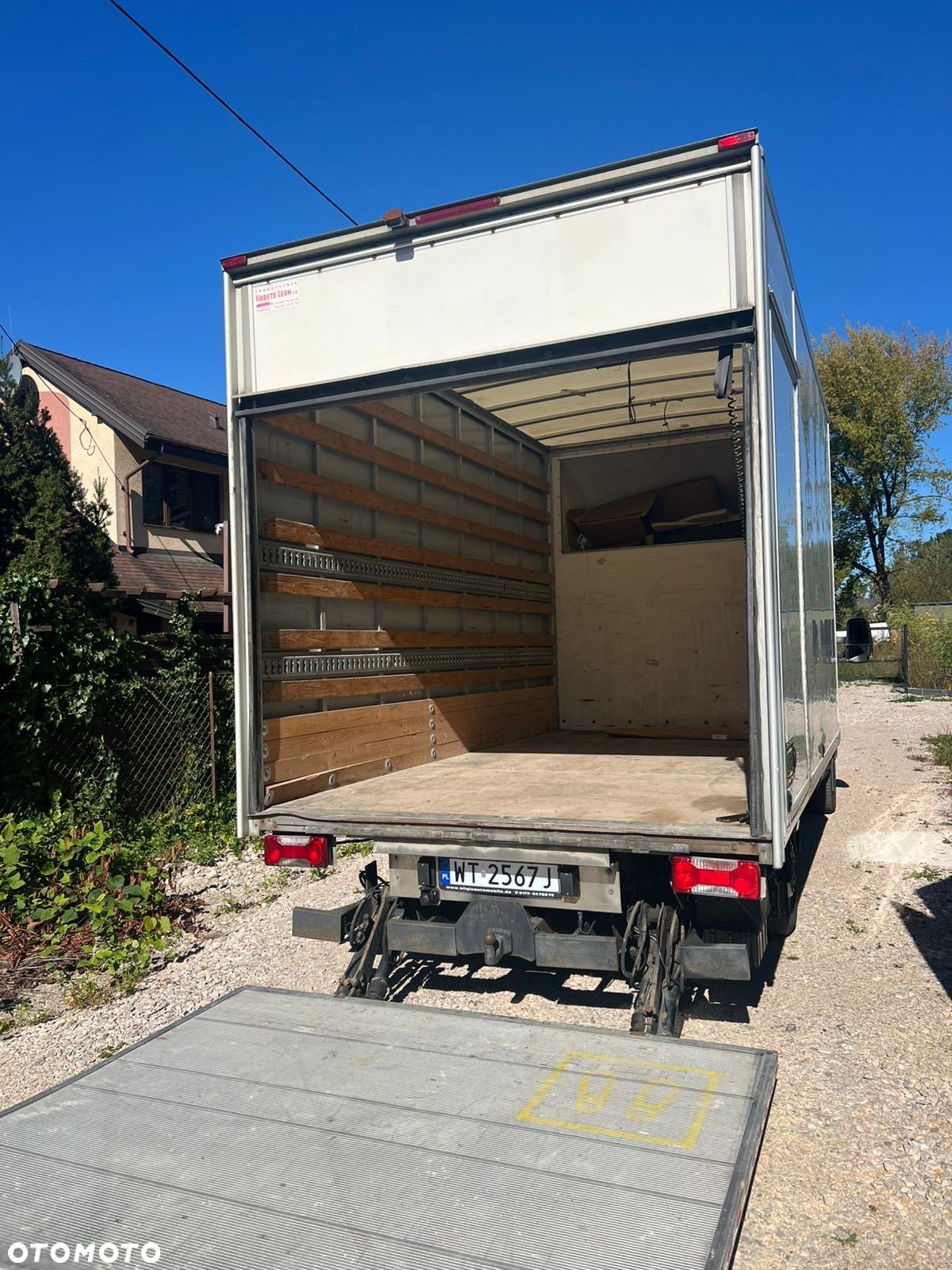 Iveco Daily 35 220 HiMatic - 30