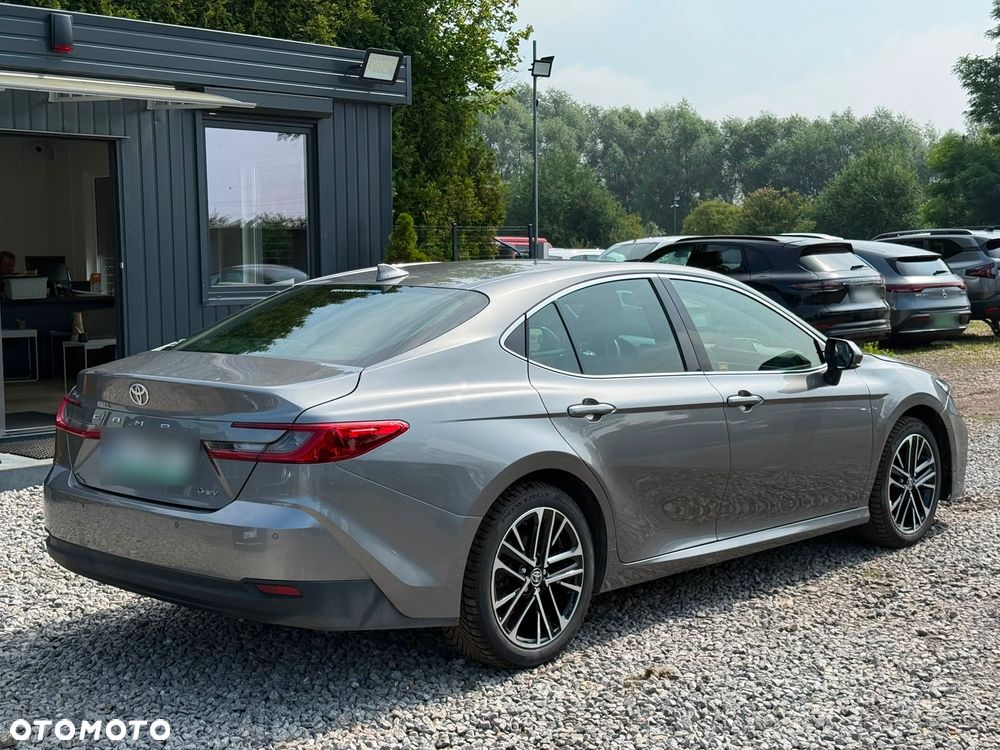Toyota Camry 2.5 Hybrid Dynamic Force Executive e-CVT - 13