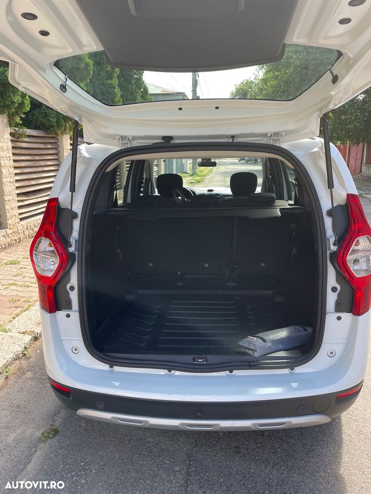 Dacia Lodgy TCe 130 GPF Stepway - 10