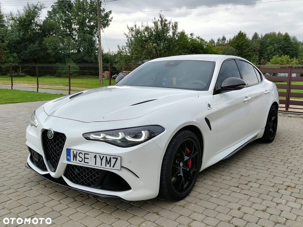 Alfa Romeo Giulia - 5