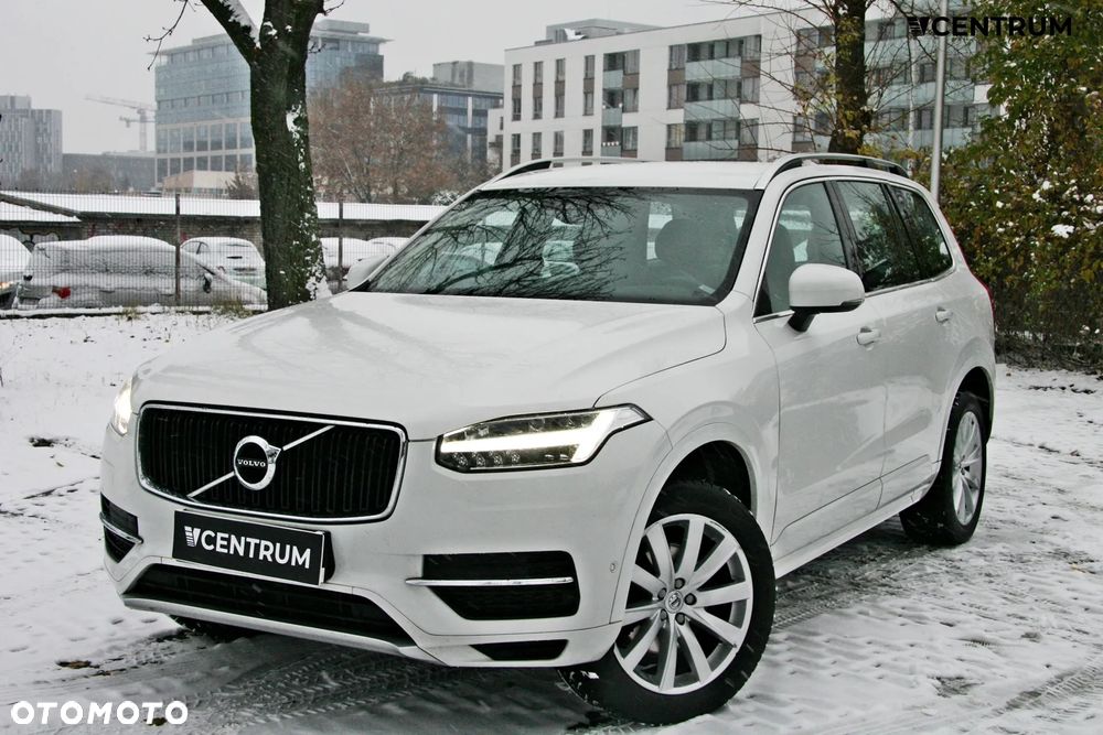 Volvo XC 90 D5 AWD Momentum - 1
