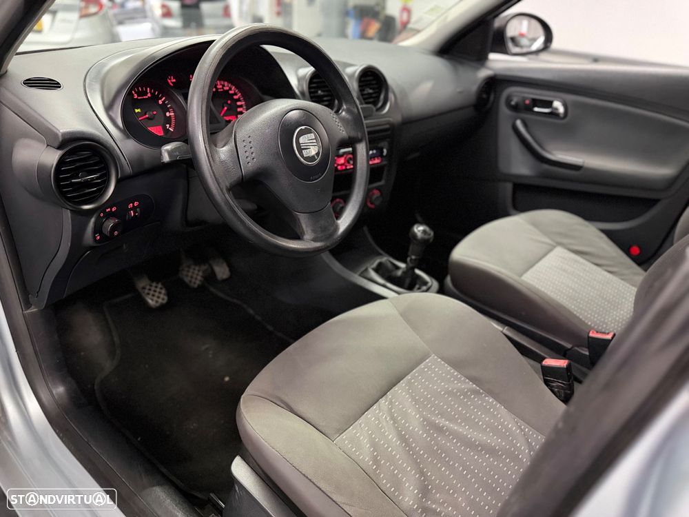 SEAT Ibiza 1.2 12V Reference - 14
