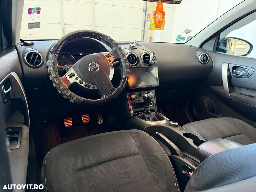 Nissan Qashqai 2.0 DCI DPF Tekna - 13