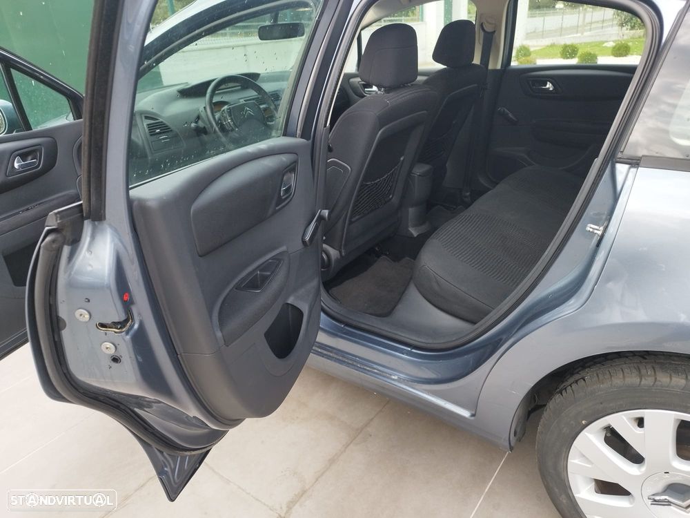 Citroën C4 1.4 16V VTR Pack - 6