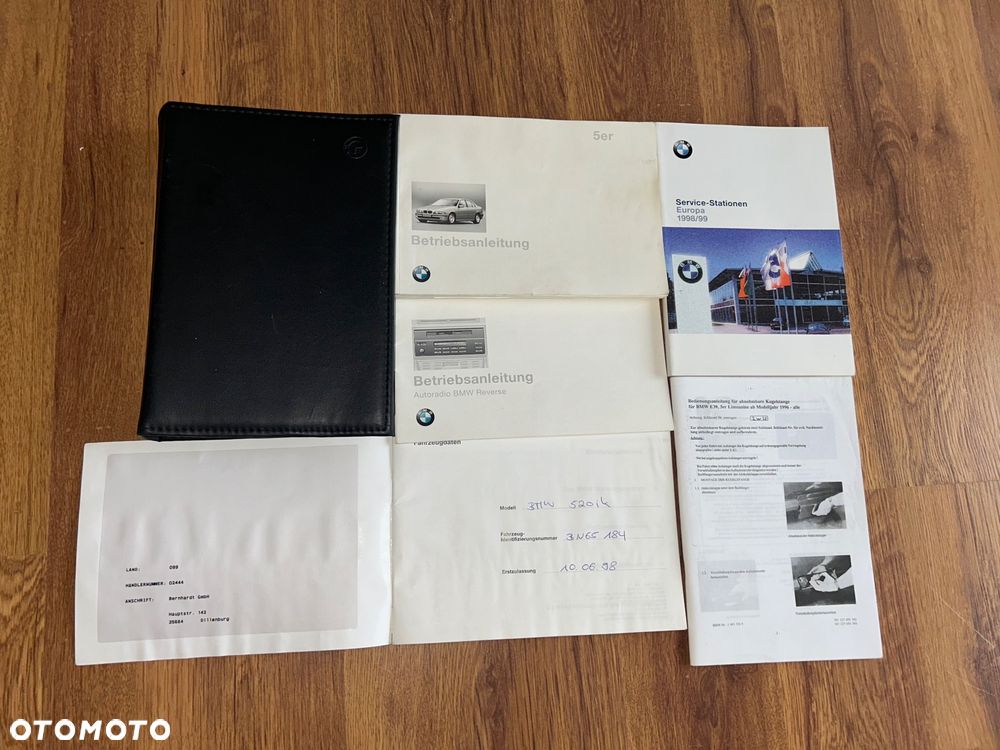 BMW Seria 5 520i - 11