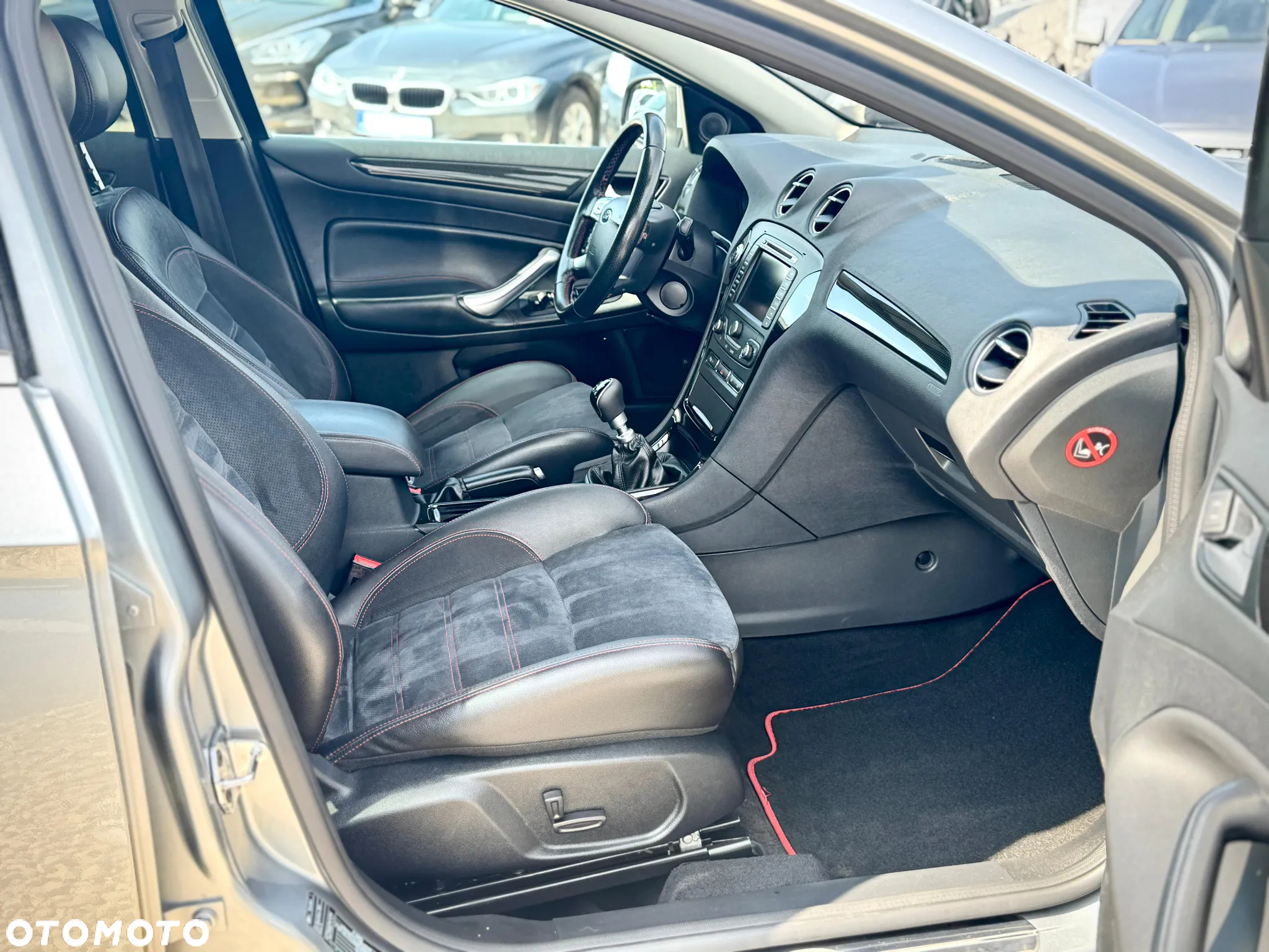 Ford Mondeo 2.0 TDCI Titanium S - 24
