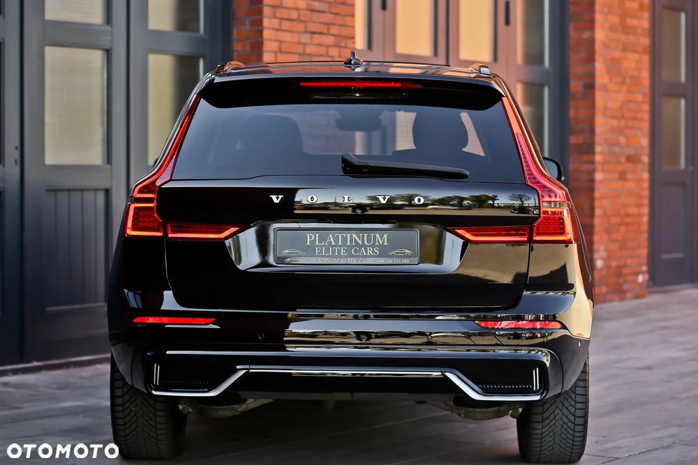 Volvo XC 60 B4 D AWD R-Design - 14