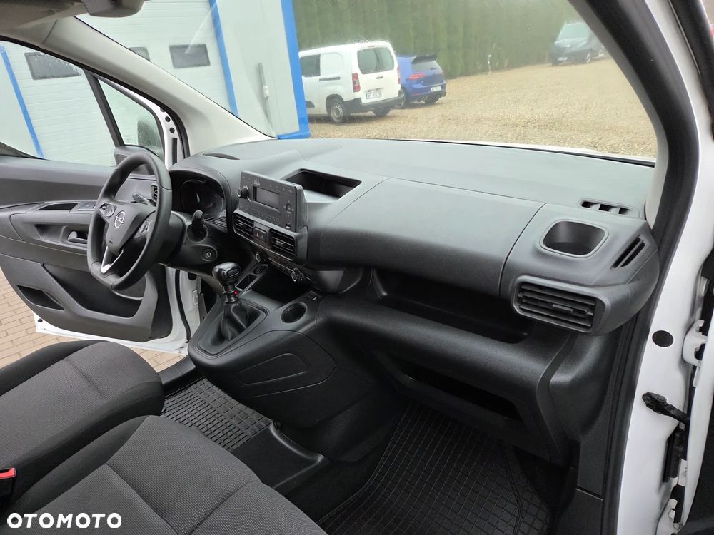 Opel Combo - 29