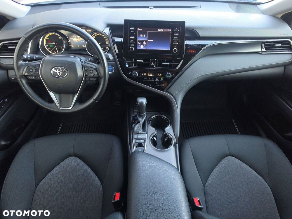 Toyota Camry 2.5 Hybrid Comfort CVT - 10