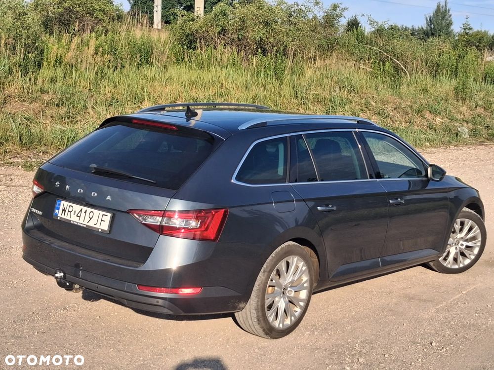 Skoda Superb 1.5 TSI ACT DSG Ambition - 7