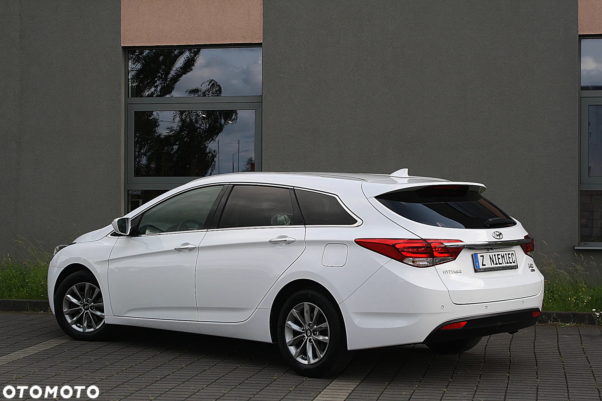 Hyundai i40 1.7 CRDi Premium DCT - 2