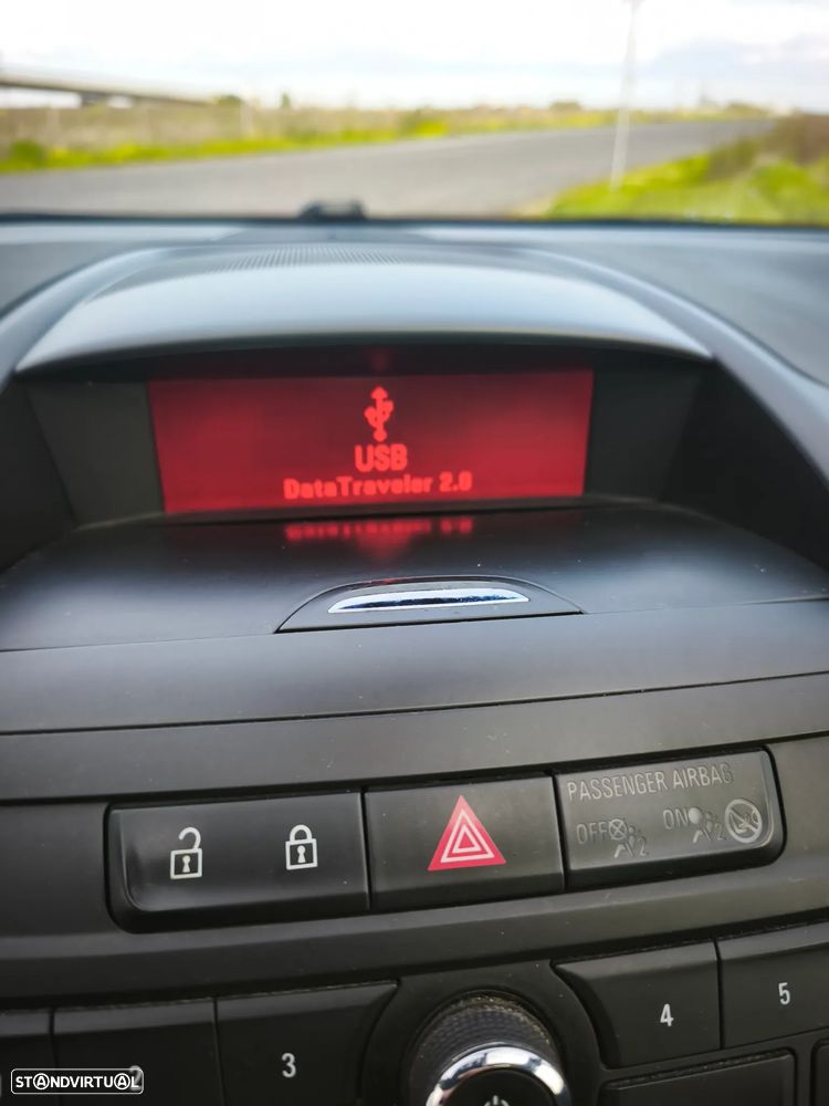 Opel Zafira 1.6 CDTi Cosmo - 17