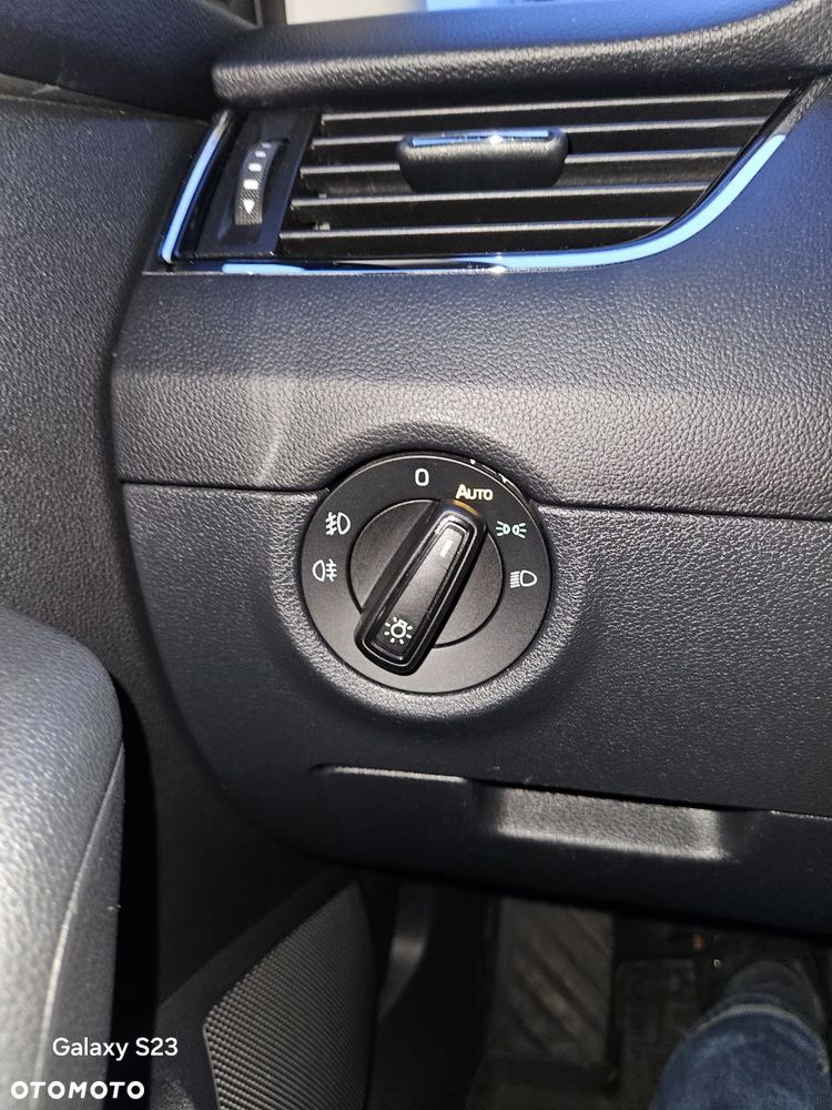 Skoda Octavia 1.8 TSI Style - 28