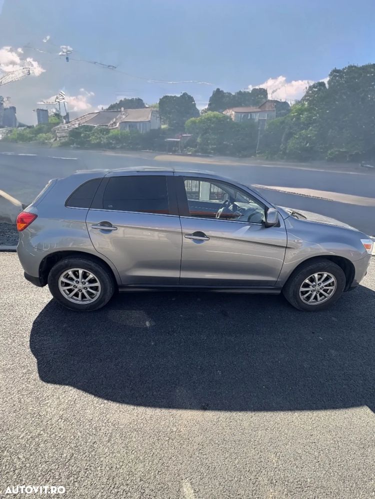 Mitsubishi ASX - 6
