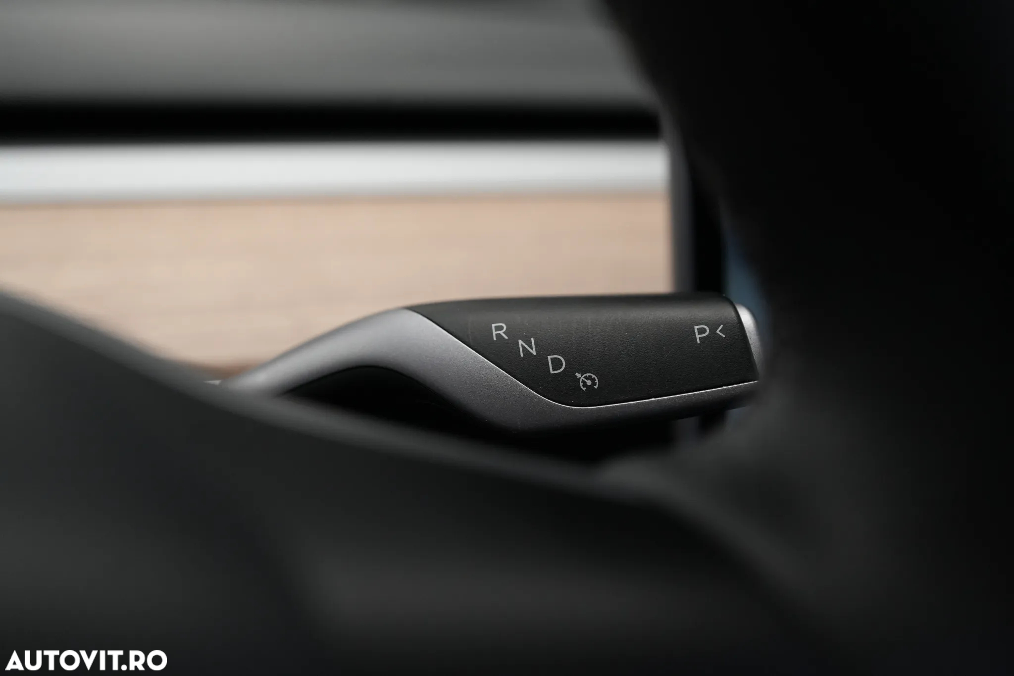 Tesla Model Y AWD Long Range - 20