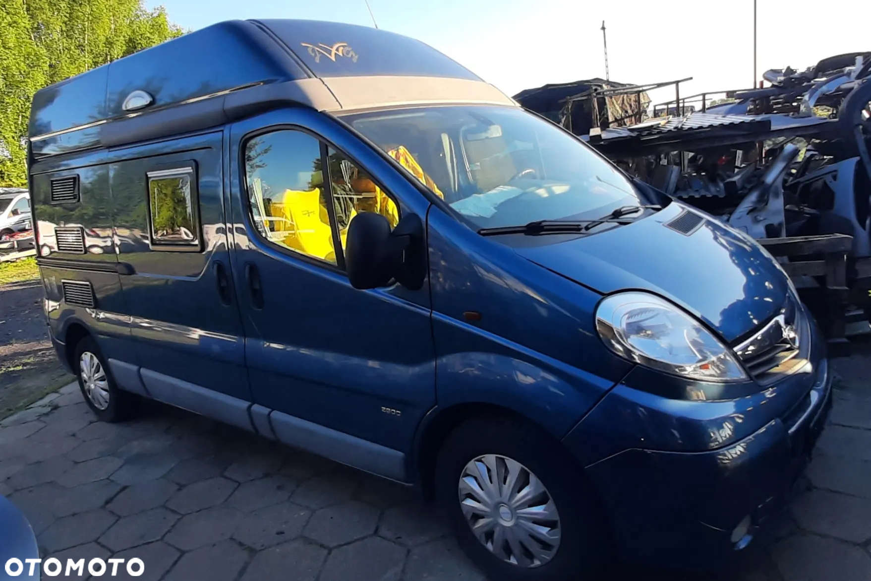 Opel Vivaro - 2