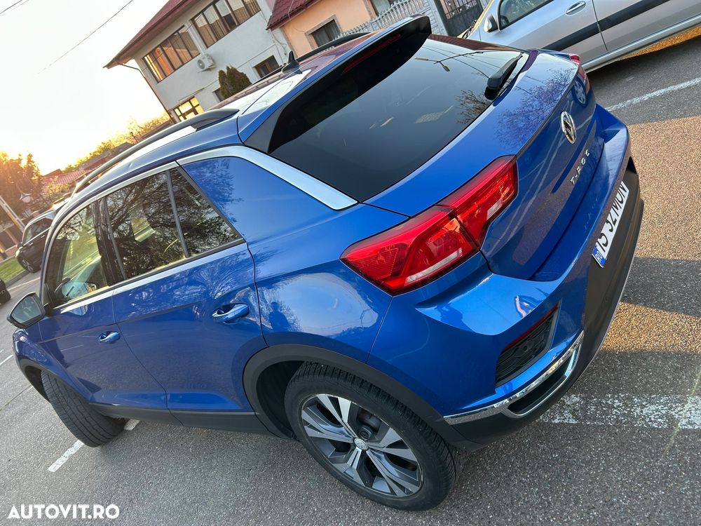 Volkswagen T-Roc - 5