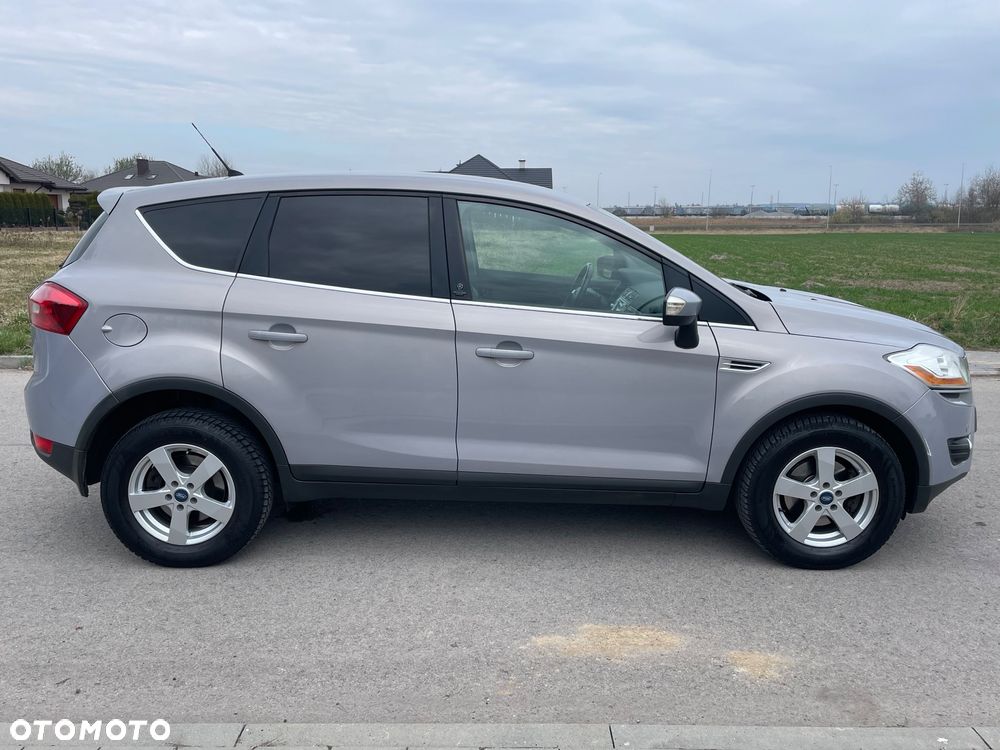 Ford Kuga 2.0 TDCi 2x4 Champions Edition - 27