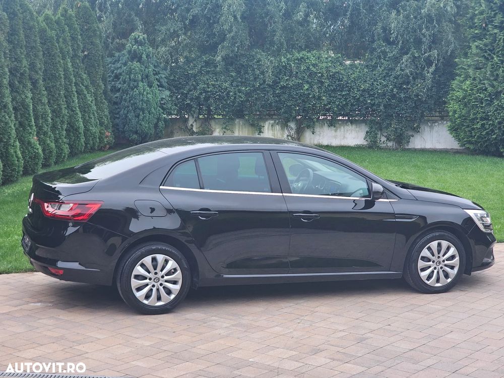 Renault Megane Blue dCi Life - 13