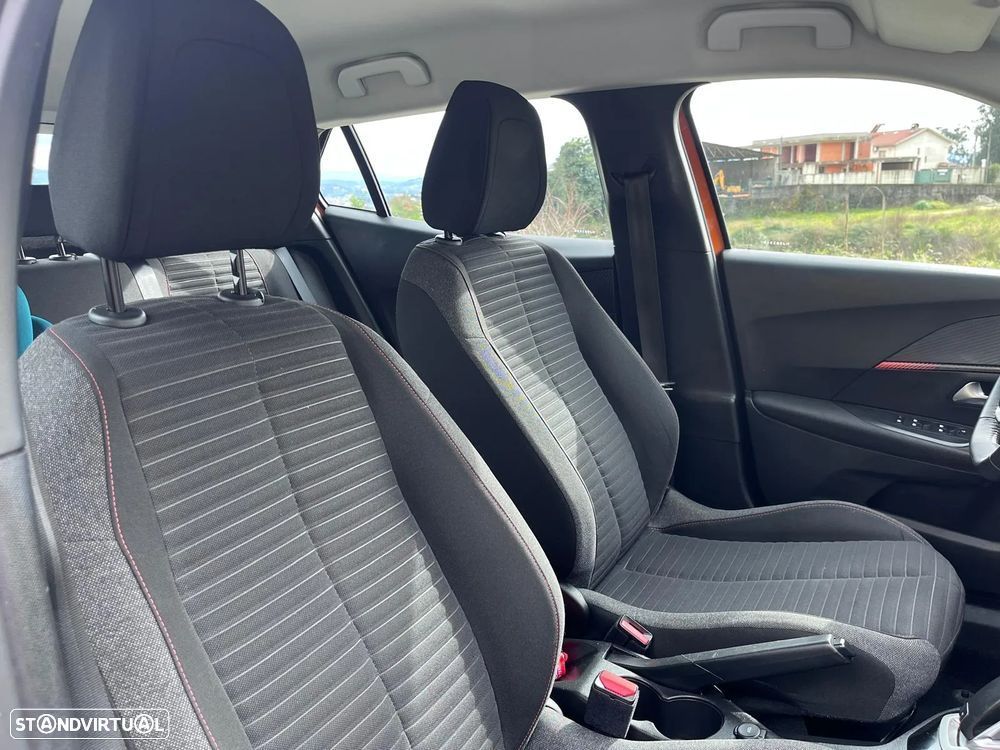 Peugeot 2008 1.5 BlueHDi Active Pack EAT8 - 13