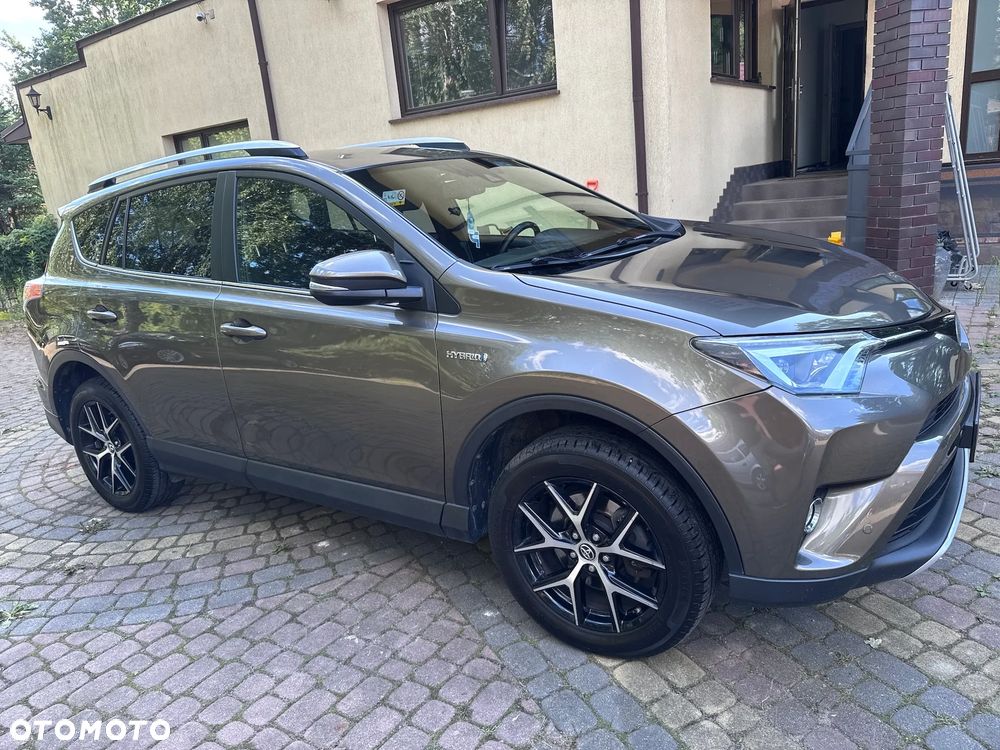 Toyota Rav4 2016 photo 3