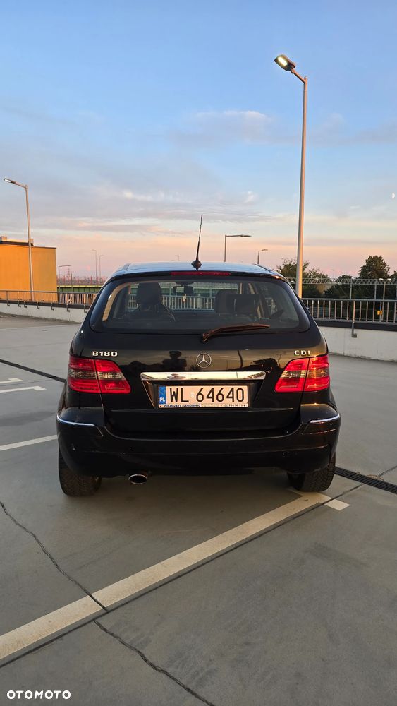 Mercedes-Benz Klasa B 180 CDI - 4