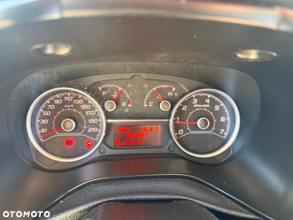 Fiat DOBLO MAXI 1.4 TJET 120 KM NOWY GAZ LPG IZOTERMA MAŁY PRZEBIEG OKAZJA - 16