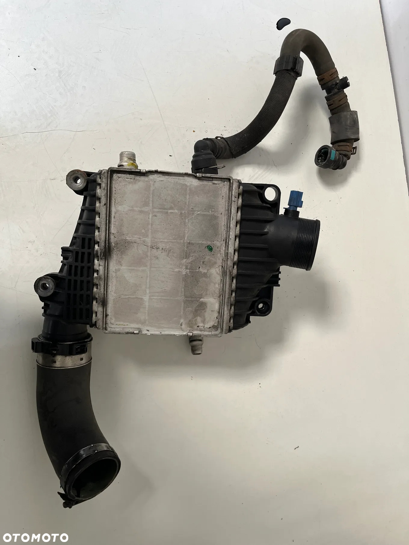 CHŁODNICA POWIETRZA INTERCOOLER JAGUAR XF 2018r GX73-6K775-AC - 2