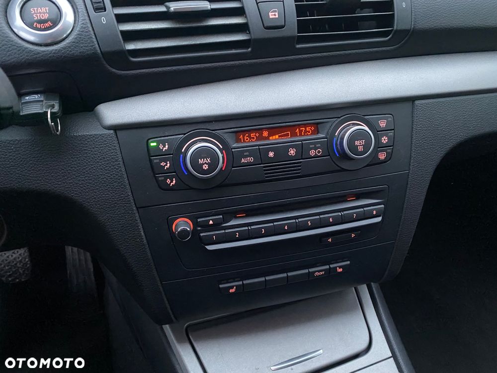 BMW Seria 1 118d DPF Edition Sport - 9