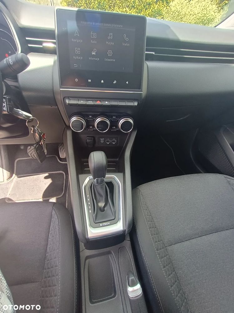 Renault Clio E-TECH 140 ZEN - 9