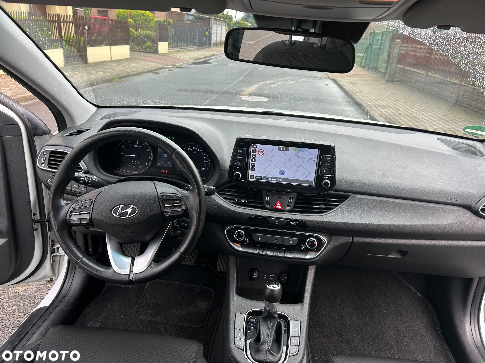 Hyundai i30 1.4 T-GDI DCT Fastback Premium - 12