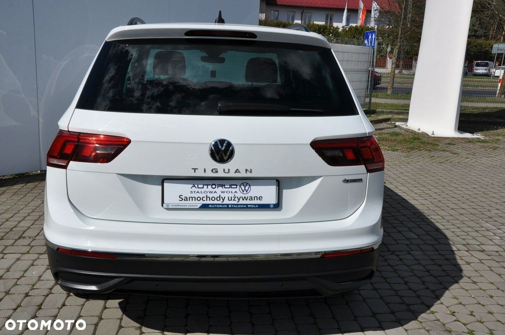 Volkswagen Tiguan - 6