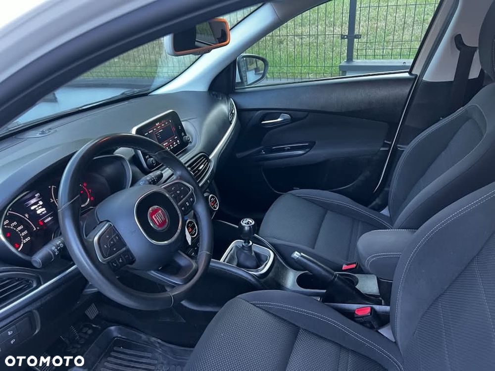 Fiat Tipo 1.4 T-Jet Lounge - 9