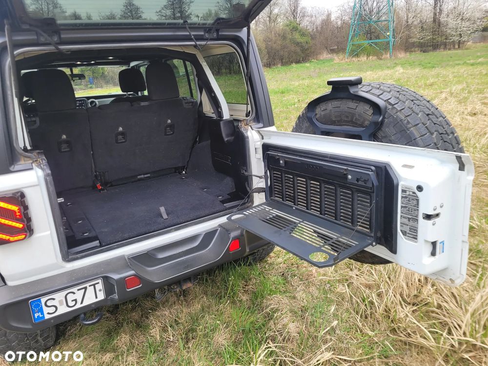 Jeep Wrangler 2.0 T-GDI Hardtop AWD Automatik Sahara - 16