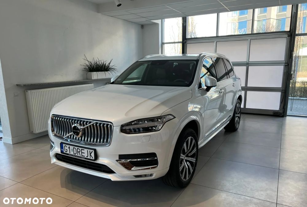 Volvo XC 90 - 22