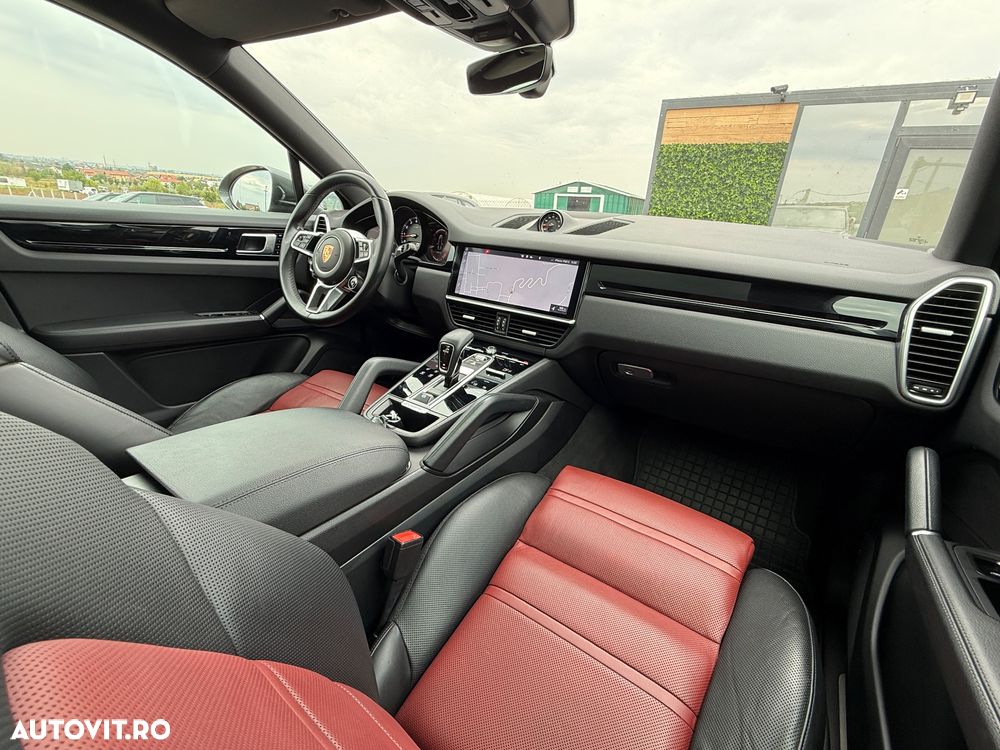 Porsche Cayenne Coupe Tiptronic S - 8