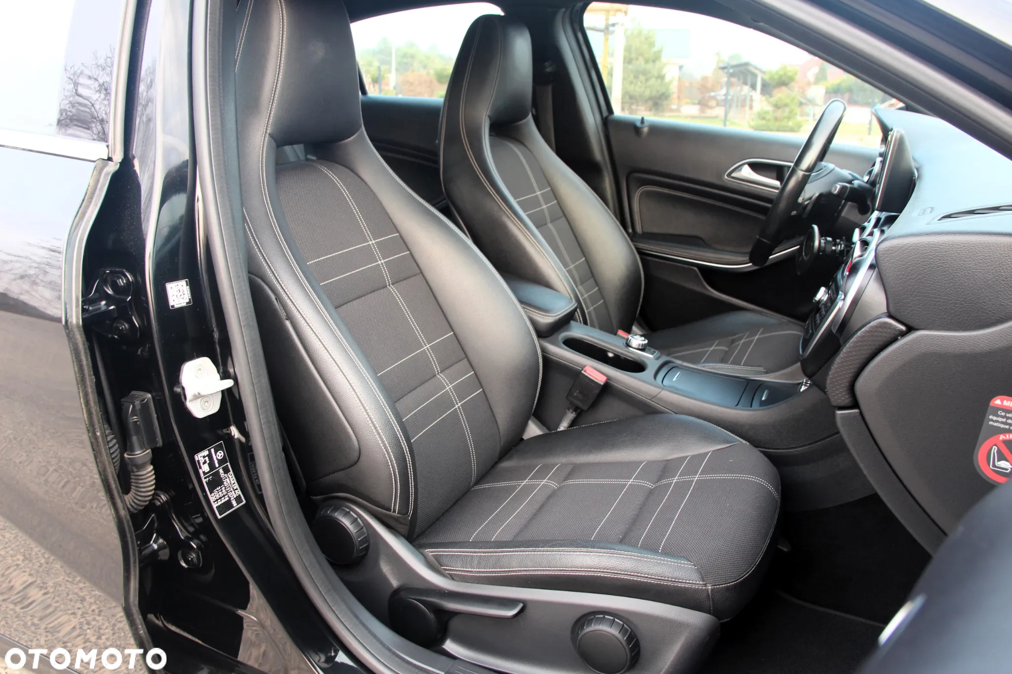 Mercedes-Benz Klasa A 180 d 7G-DCT AMG Line - 19