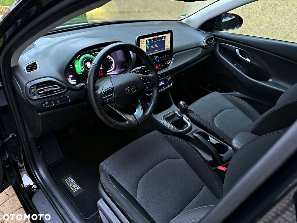 Hyundai i30 1.5 T-GDI 48V-Hybrid EDITION 30+ - 21