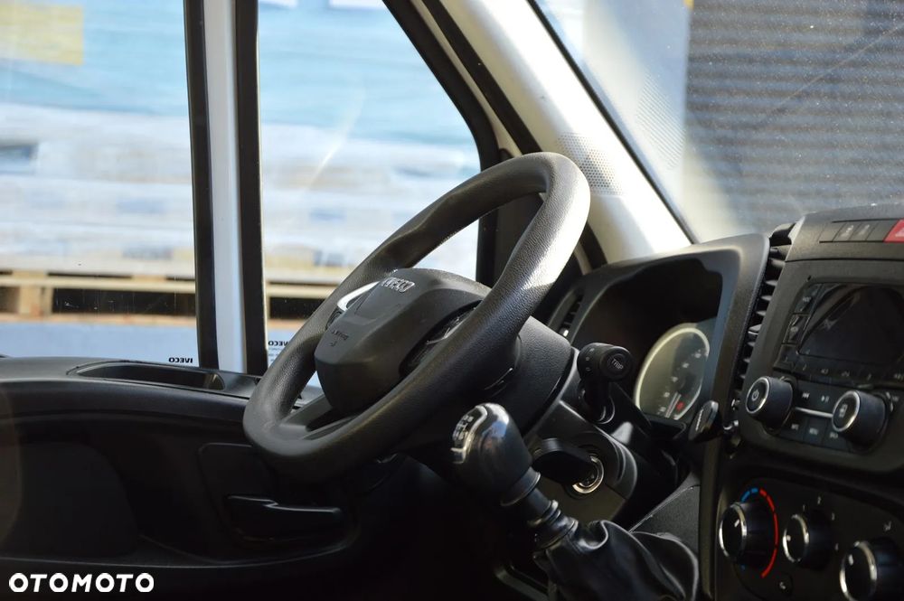 Iveco DAILY 35s140 - 18