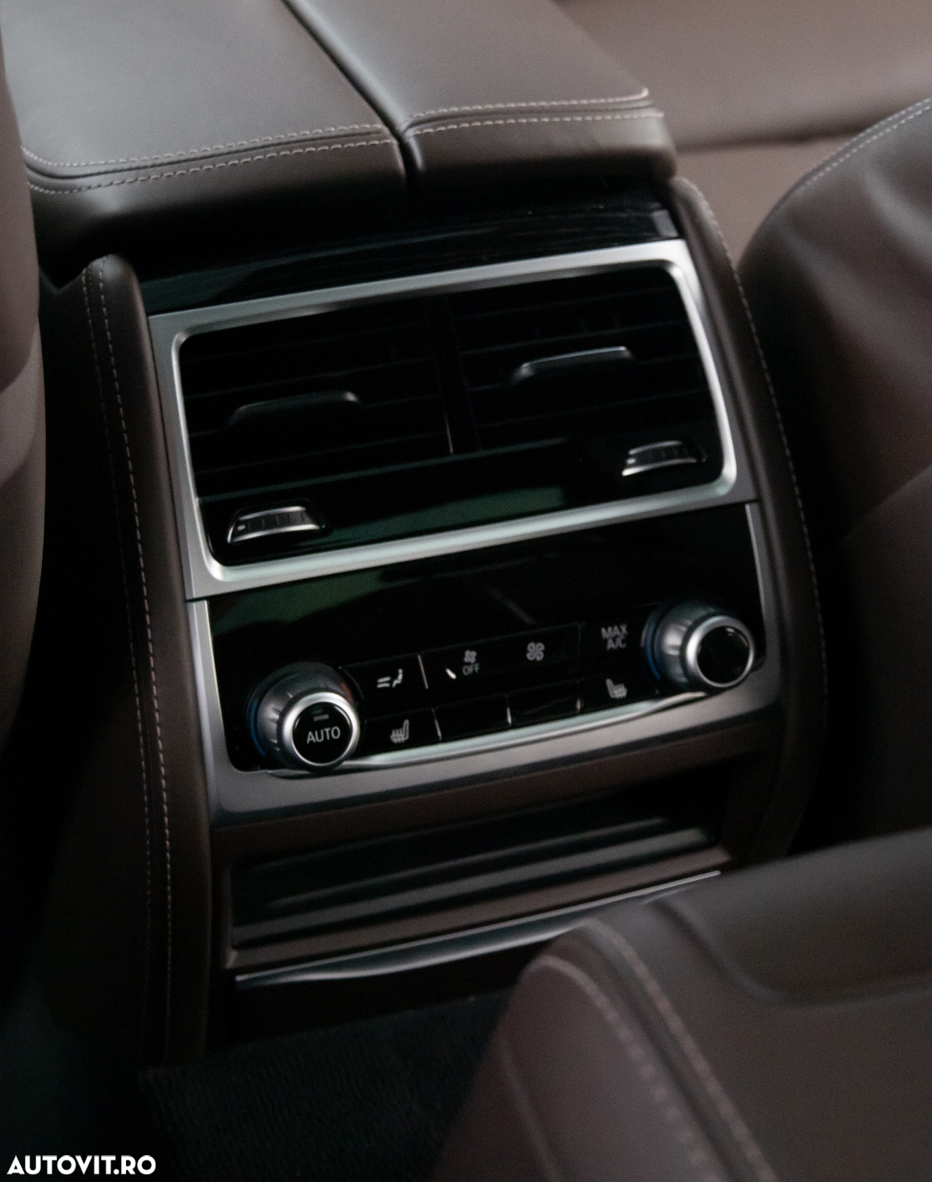 BMW Seria 7 730d xDrive - 32