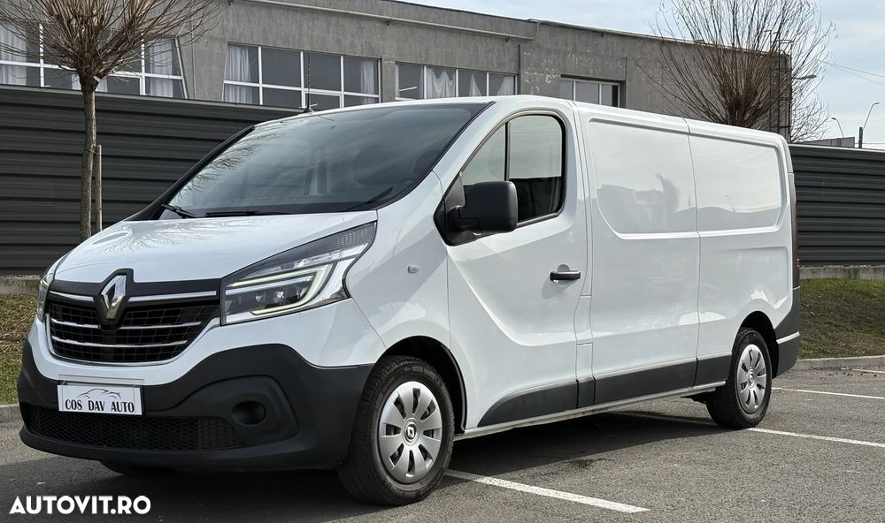 Renault Trafic - 10