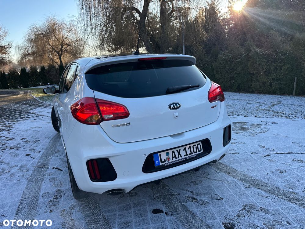 Kia Ceed 1.6 T-GDI GT-Challenge - 5