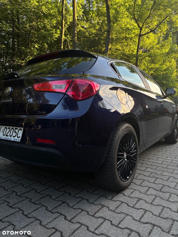 Alfa Romeo Giulietta 1.6 JTDM Distinctive - 4