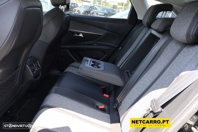 Peugeot 3008 1.5 BlueHDi Allure - 16