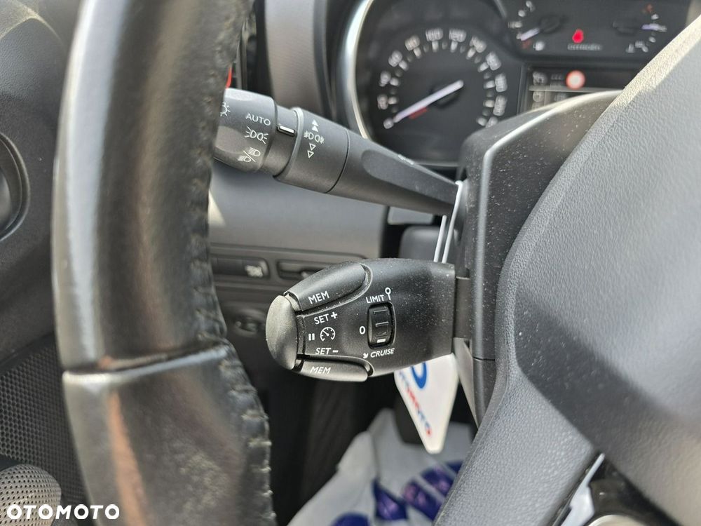 Citroën C3 Aircross PureTech 110 Stop & Start Shine - 31