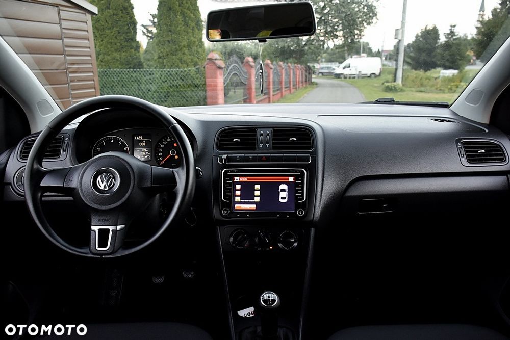 Volkswagen Polo 1.4 16V Comfortline - 18