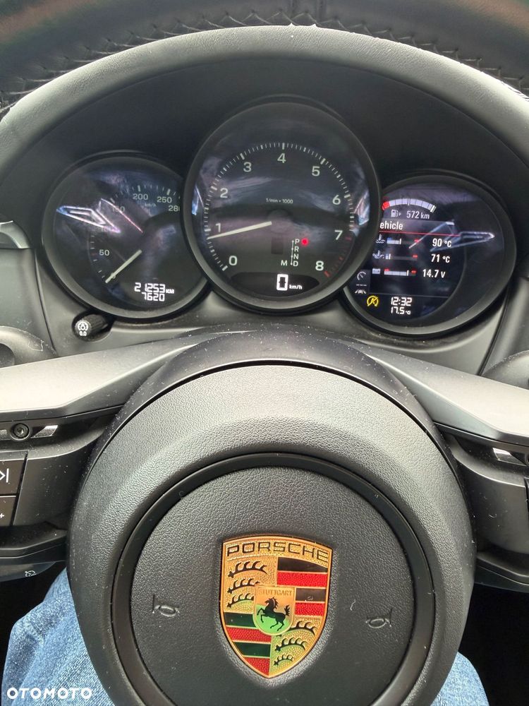 Porsche Macan Standard - 3