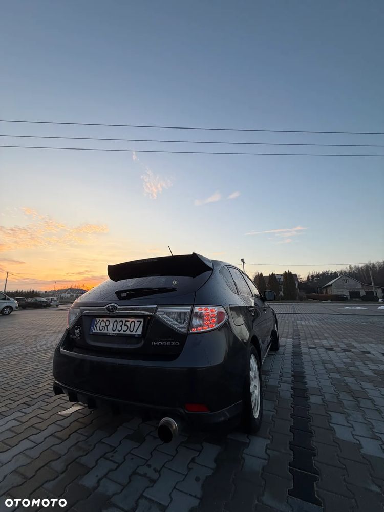 Subaru Impreza - 14