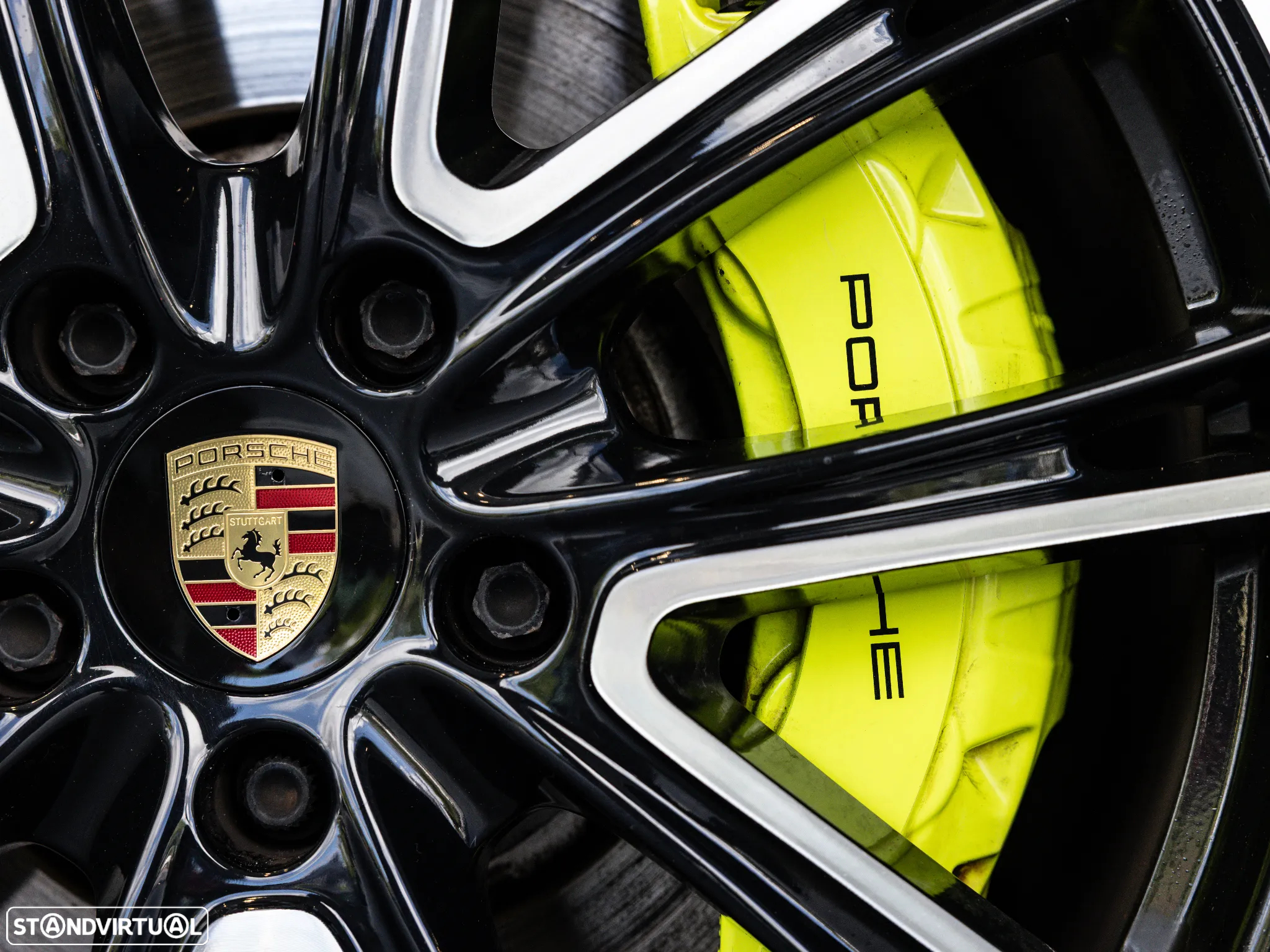 Porsche Panamera Sport Turismo 4 E-Hybrid - 19